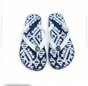 Size 7 Tory Burch women